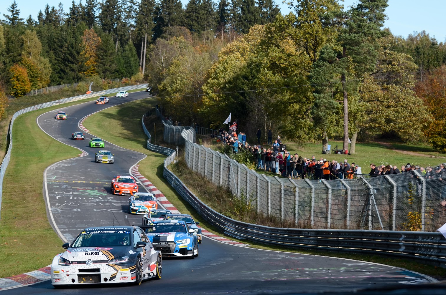 Max Kruse Racing: Versöhnliches Saisonende - ADAC TOTAL ...