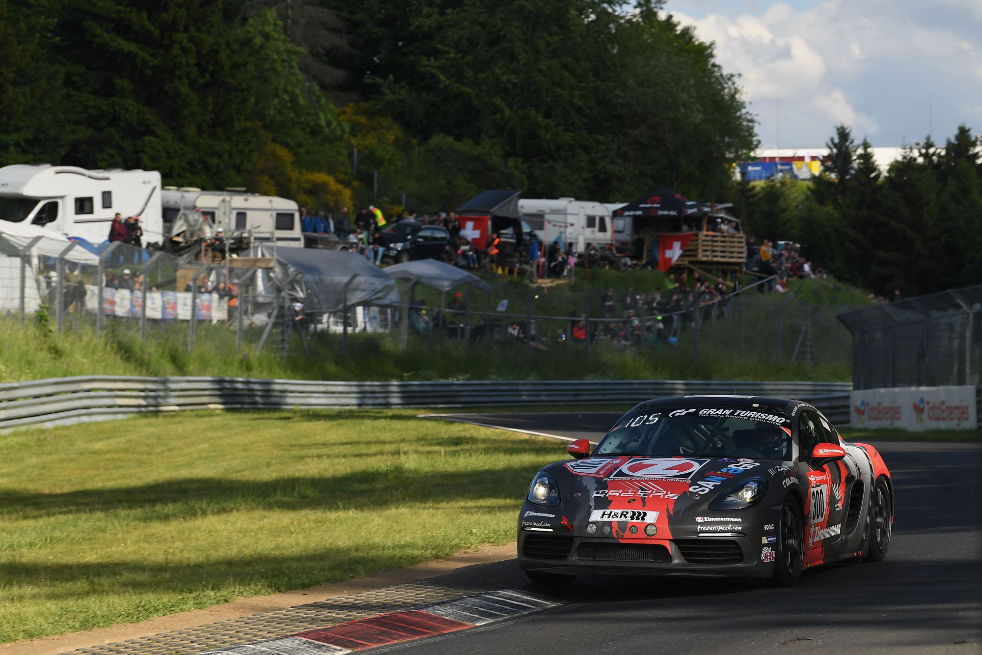 Mathol Racing: Erfolgreicher Auftritt