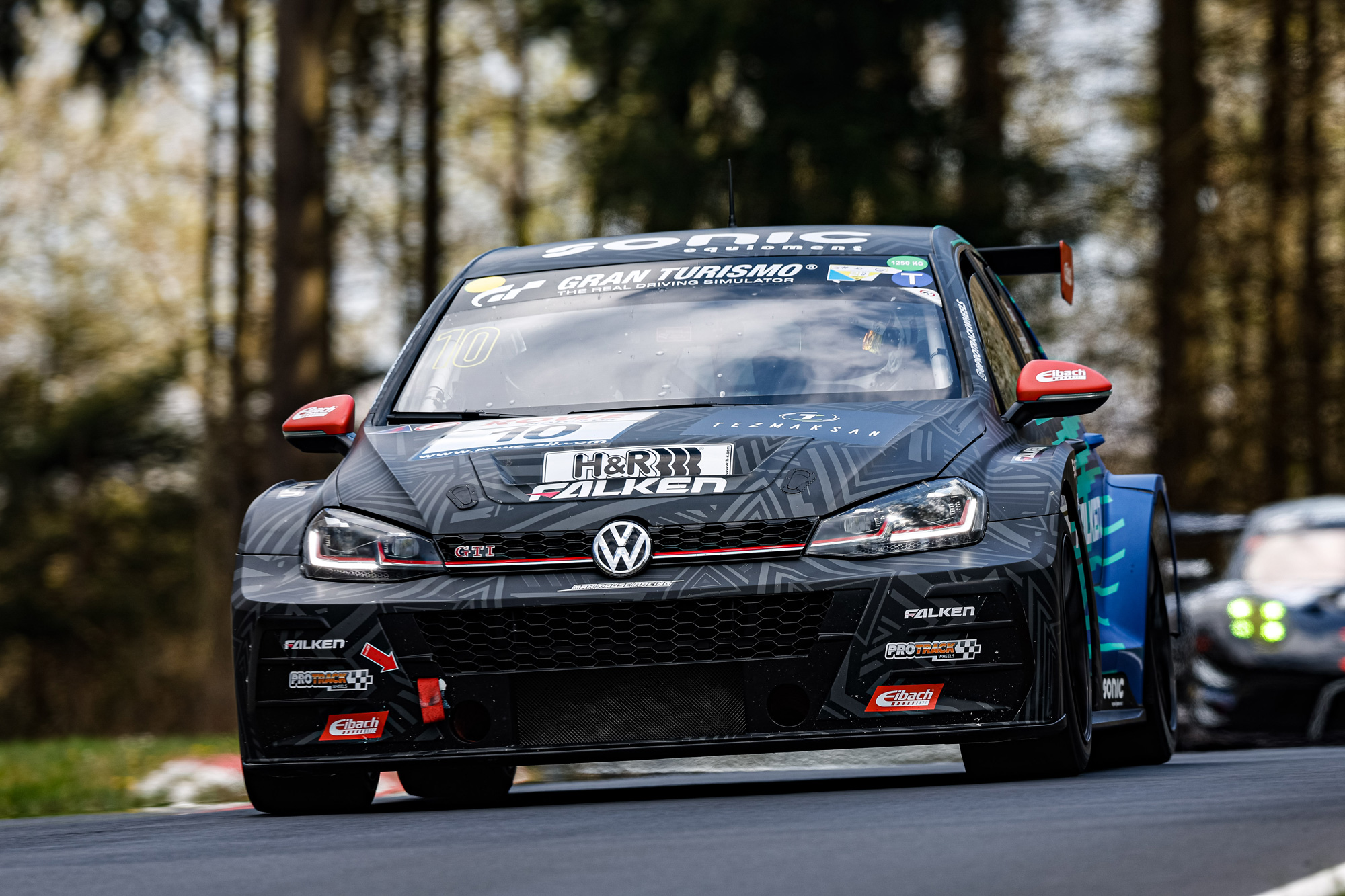 Max Kruse Racing: Mit zwei VW Golf GTI TCR auf Punktejagd